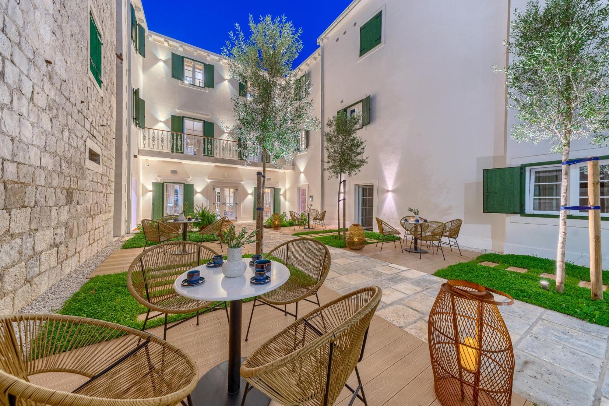 Hotel Brattia, Adults Only, Postira, Brac Island Екстер'єр фото